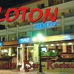 Aparthotel Nefeli