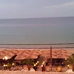 Nefeli Aparthotel