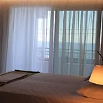 Aparthotel Nefeli 3*
