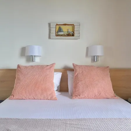 Aparthotel Nefeli