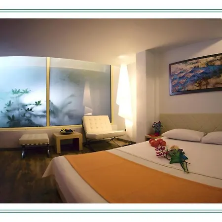 Aparthotel Nefeli *