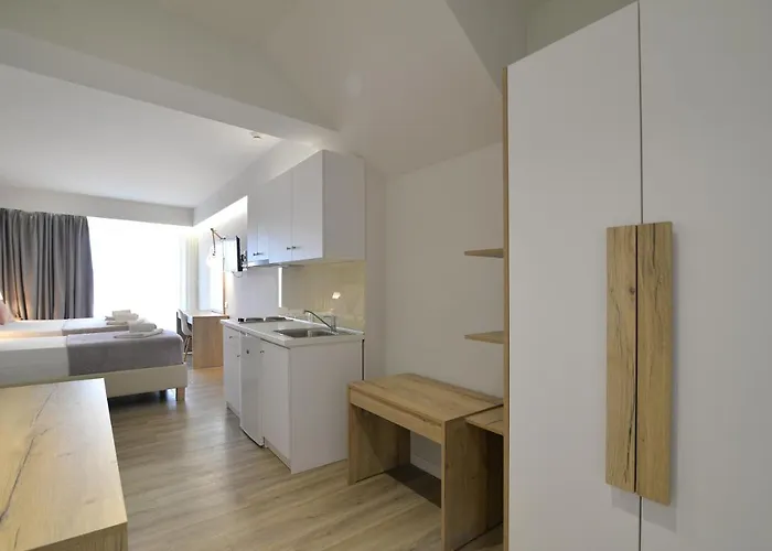 Nefeli Hotel de apartamente 3*