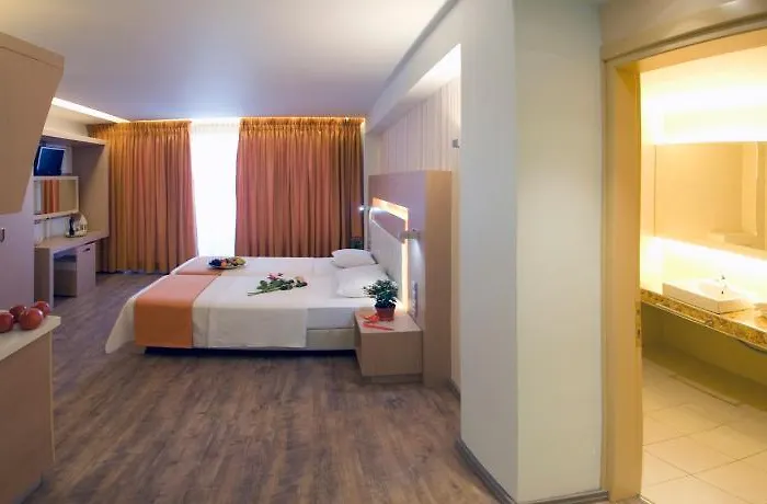 Hotel de apartamente Nefeli Leptokarya (Pieria)